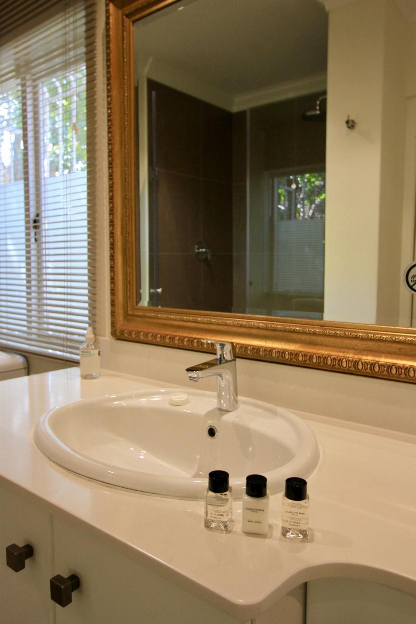 Melrose Place Boutique Hotel Joanesburgo Quarto foto